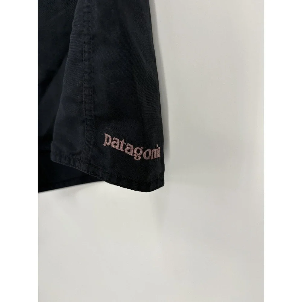 Patagonia Wavefarer Shorts Men's 34 Navy Blue Swimwear Board Water Beach 86554